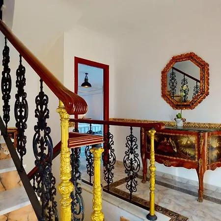 Majestic By The Heated Private Pool & Jacuzzi Villa Benalmádena