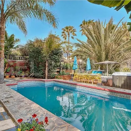 Villa Majestic By The Heated Private Pool & Jacuzzi *