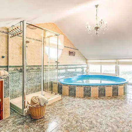 Majestic By The Heated Private Pool & Jacuzzi * Benalmádena
